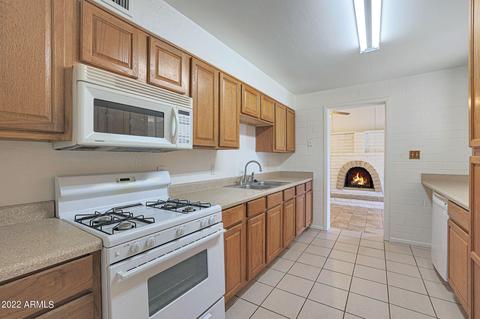 6756 E Butte St, Mesa, AZ 85205 photo 3