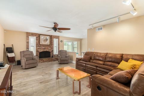1118 E Rosemonte Dr, Phoenix, AZ 85024 photo 8