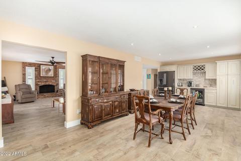 1118 E Rosemonte Dr, Phoenix, AZ 85024 photo 5