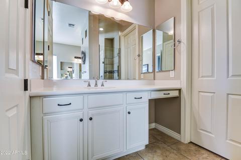 2364 E Susan Dr, Gilbert, AZ 85298 photo 16