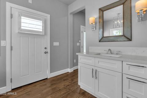 1543 E Cheery Lynn Rd, Phoenix, AZ 85014 photo 42