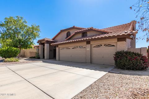211 E Stonebridge Dr, Gilbert, AZ 85234 photo 2