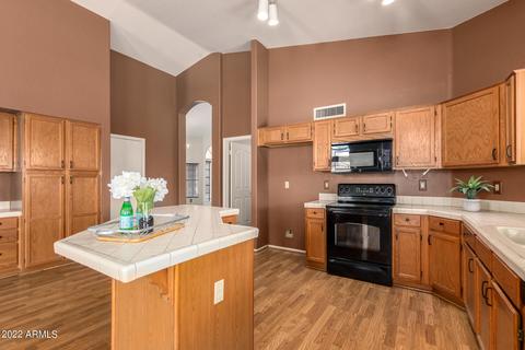 211 E Stonebridge Dr, Gilbert, AZ 85234 photo 16