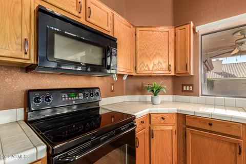 211 E Stonebridge Dr, Gilbert, AZ 85234 photo 17