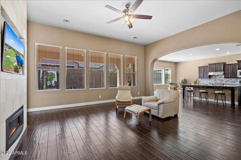2927 E Constance Way, Phoenix, AZ 85042 photo 2