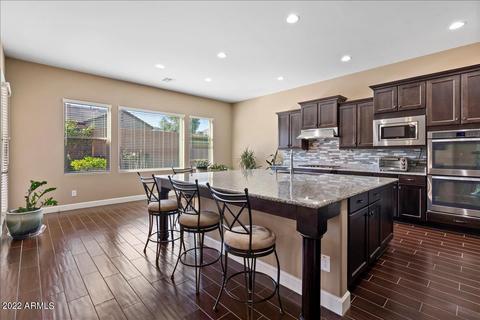 2927 E Constance Way, Phoenix, AZ 85042 photo 3