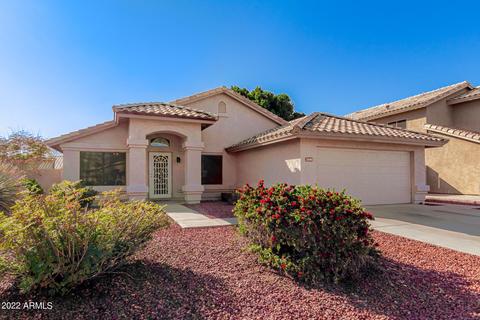 2440 S Rowen --, Mesa, AZ 85209 photo 3
