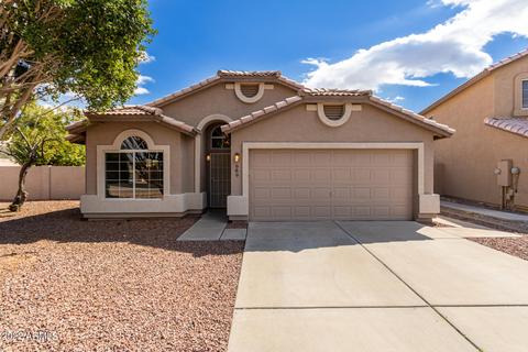 689 W Constitution Dr, Gilbert, AZ 85233 photo 1