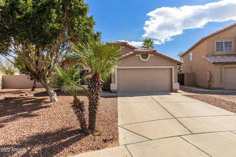 689 W Constitution Dr, Gilbert, AZ 85233 photo 2