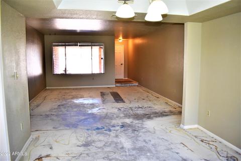 301 E Keogh Dr, Phoenix, AZ 85022 photo 9