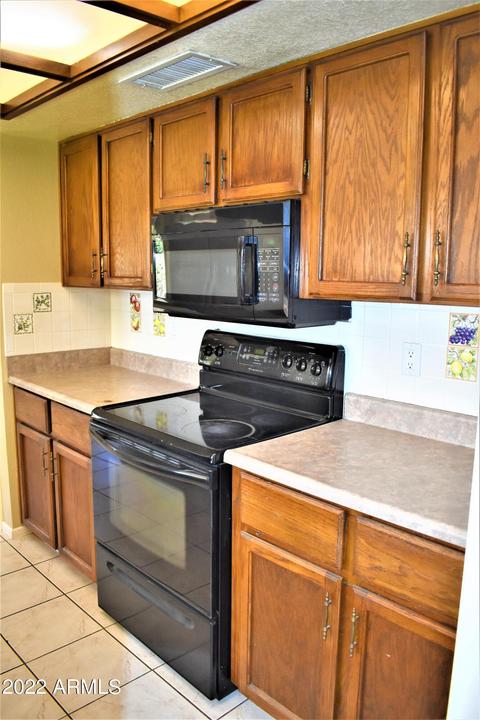 301 E Keogh Dr, Phoenix, AZ 85022 photo 13