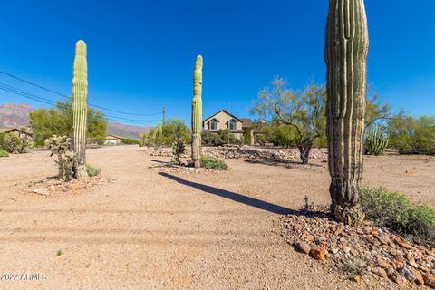 1615 S Mountain View Rd, Apache Junction, AZ 85119 photo 2