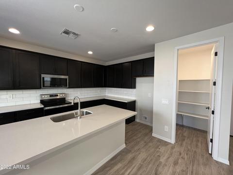 9402 E Saturn Ave, Mesa, AZ 85212 photo 4