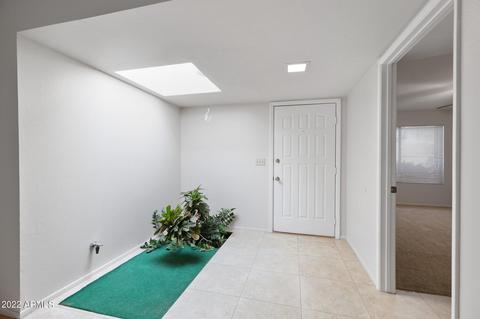 5527 S Mitchell Dr, Tempe, AZ 85283 photo 4