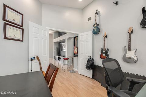 4313 E Graythorn Ave, Phoenix, AZ 85044 photo 15
