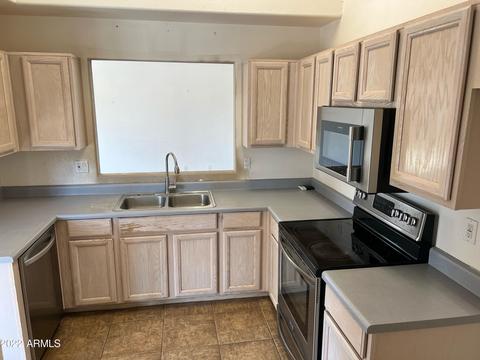 310 W Sheffield Ave, Gilbert, AZ 85233 photo 8