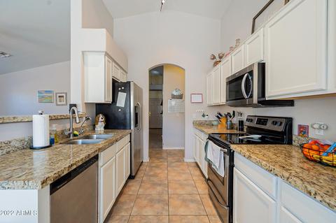 2009 E Winston Dr, Phoenix, AZ 85042 photo 12