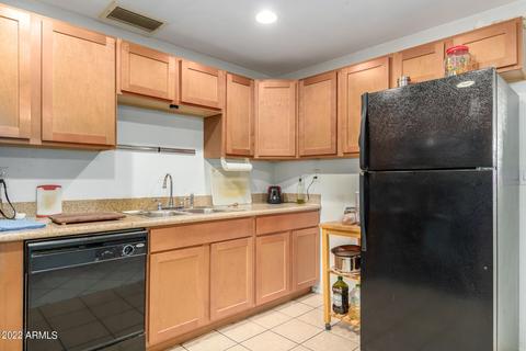 2318 E Sandra Ter, Phoenix, AZ 85022 photo 13