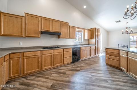 816 Desert Dr, Globe, AZ 85501 photo 10