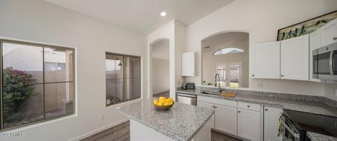 1697 E Aspen Way, Gilbert, AZ 85234 photo 9