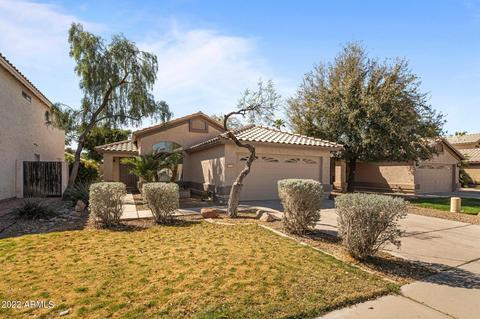 1697 E Aspen Way, Gilbert, AZ 85234 photo 2