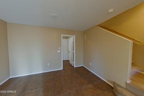1633 E Chelsea Ln, Gilbert, AZ 85295 photo 2