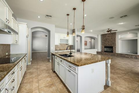 4314 E Blue Sage Ct, Gilbert, AZ 85297 photo 18