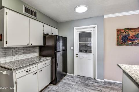 5729 E Dallas St, Mesa, AZ 85205 photo 7