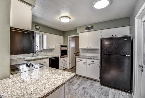 5729 E Dallas St, Mesa, AZ 85205 photo 4