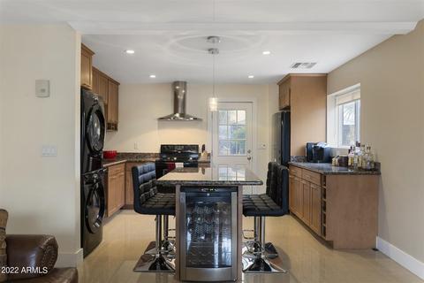 3233 N 37th St #2, Phoenix, AZ 85018 photo 4