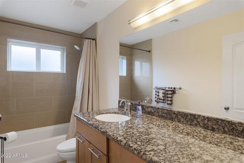 3233 N 37th St #2, Phoenix, AZ 85018 photo 8