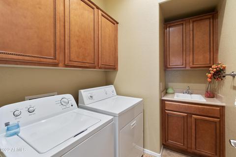 4555 E Carob Dr, Gilbert, AZ 85298 photo 21