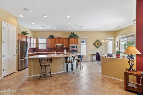 4555 E Carob Dr, Gilbert, AZ 85298 photo 5