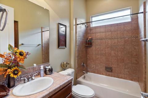 4555 E Carob Dr, Gilbert, AZ 85298 photo 17