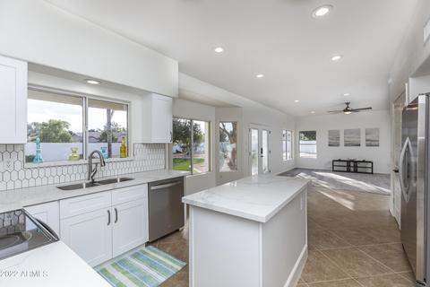 2201 E Marquette Dr, Gilbert, AZ 85234 photo 1