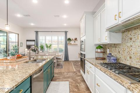 3286 E Azalea Dr, Gilbert, AZ 85298 photo 10