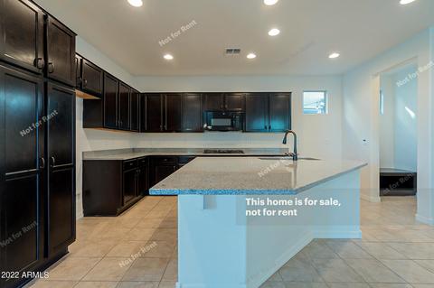 3853 E Stiles Ln, Gilbert, AZ 85295 photo 8
