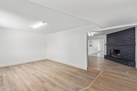2122 Encanto St, Mesa, AZ 85213 photo 4