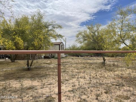 23019 E Bear Cave Trl, Florence, AZ 85132 photo 3