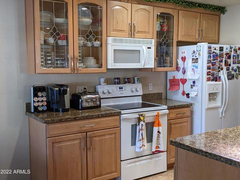 13826 N Burning Tree Pl, Phoenix, AZ 85022 photo 17