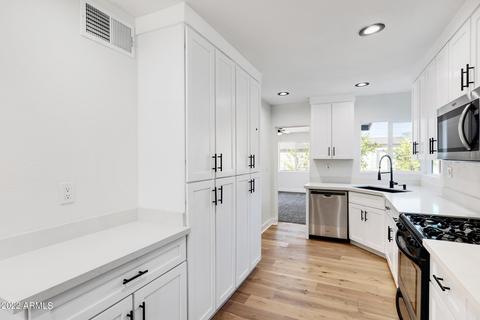 1434 E Flower St, Phoenix, AZ 85014 photo 9