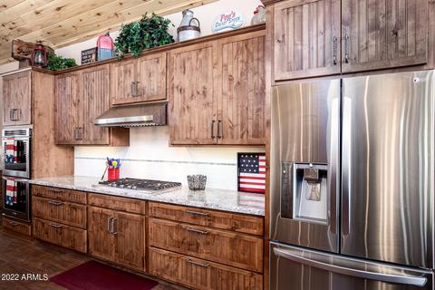 2072 Gilbert Ln, Overgaard, AZ 85933 photo 9