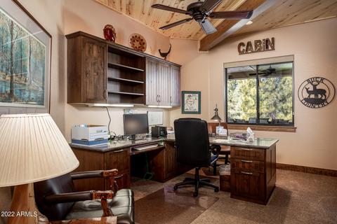 2072 Gilbert Ln, Overgaard, AZ 85933 photo 14