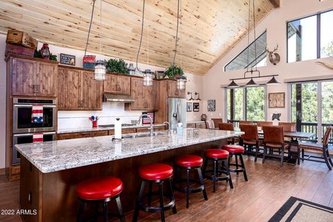 2072 Gilbert Ln, Overgaard, AZ 85933 photo 8