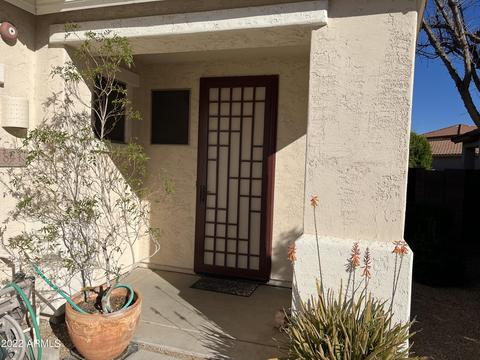 841 S Morrison Ln, Gilbert, AZ 85296 photo 2