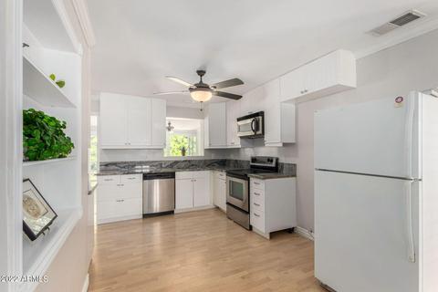 1136 E Palo Verde Dr, Phoenix, AZ 85014 photo 9
