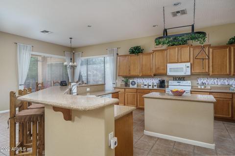 3465 E Parkview Dr, Gilbert, AZ 85295 photo 8