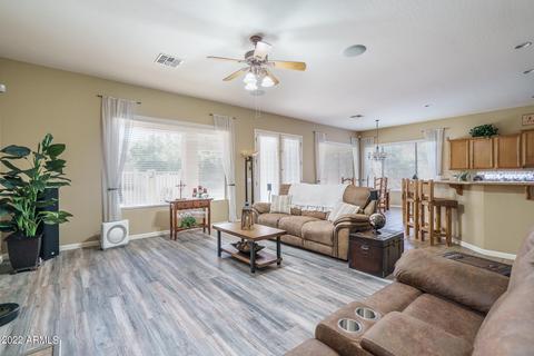 3465 E Parkview Dr, Gilbert, AZ 85295 photo 6