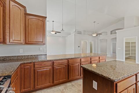 2166 E Bonanza Ct, Gilbert, AZ 85298 photo 10