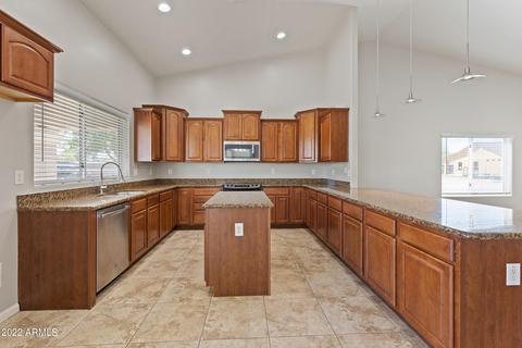 2166 E Bonanza Ct, Gilbert, AZ 85298 photo 8